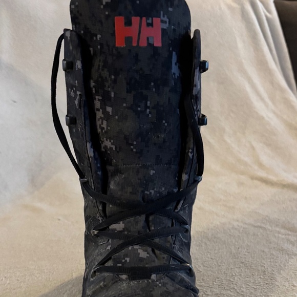Helly Hansen Winter Boots - Picture 1 of 4